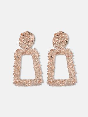 gold metal drop earring - 17127964 - Standard Image - 2
