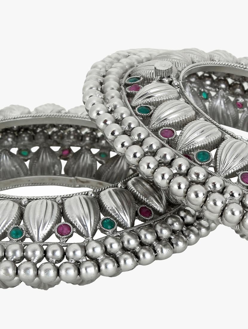 silver tone bangle - 17127991 - Zoom Image - 3
