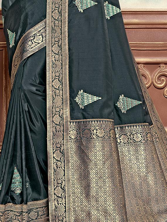 bordered embroidered saree with blouse - 17128195 - Zoom Image - 2