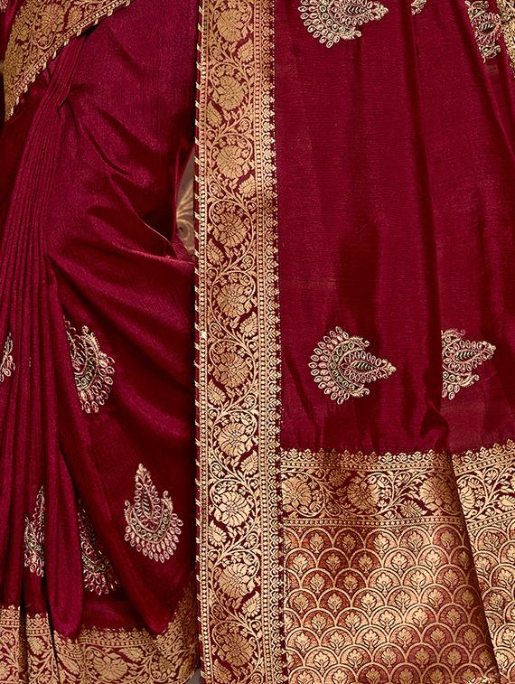 bordered embroidered saree with blouse - 17128198 - Zoom Image - 2