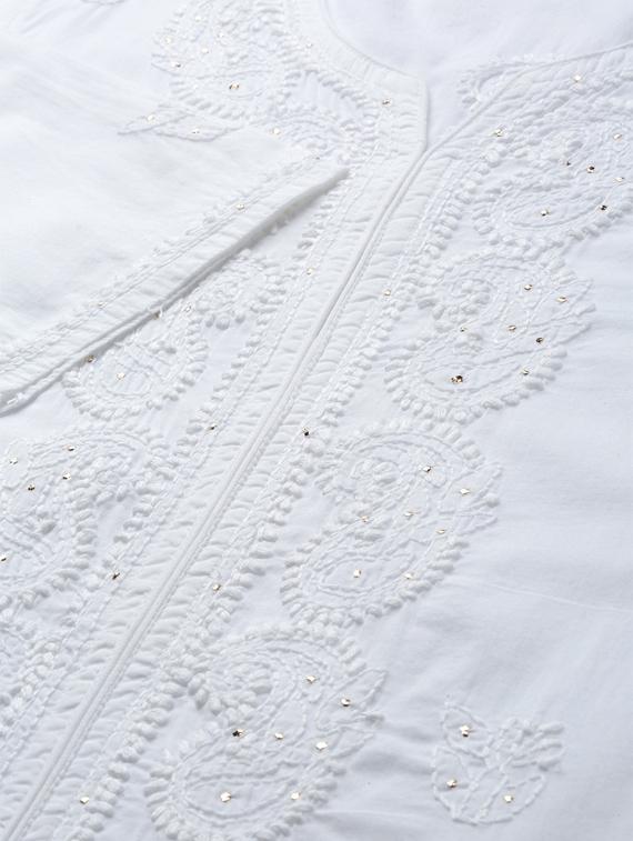 chikankari straight kurta - 17129051 - Zoom Image - 4