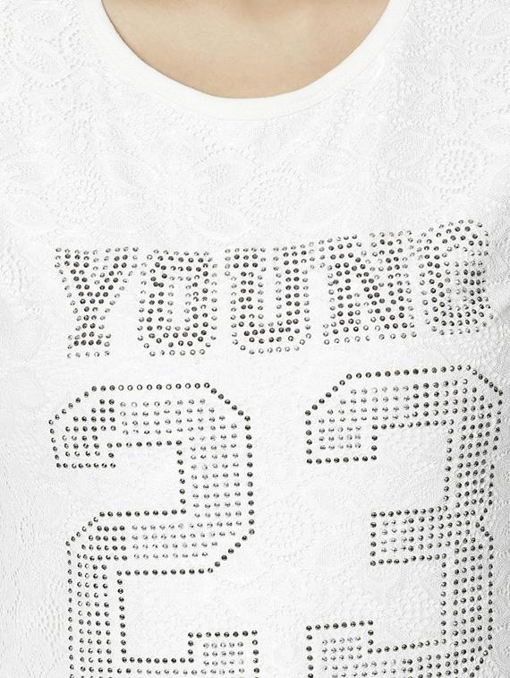 round neck embellished tee - 17130318 - Zoom Image - 5