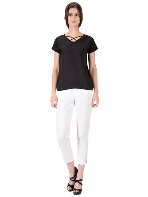 criss cross neck solid top - 17134254 - Standard Image - 4