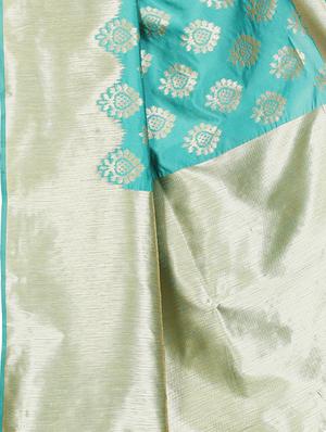 self design kanjivaram saree with blouse - 17135767 - Standard Image - 4