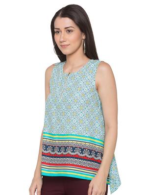 zipper neck printed top - 17136696 - Standard Image - 2