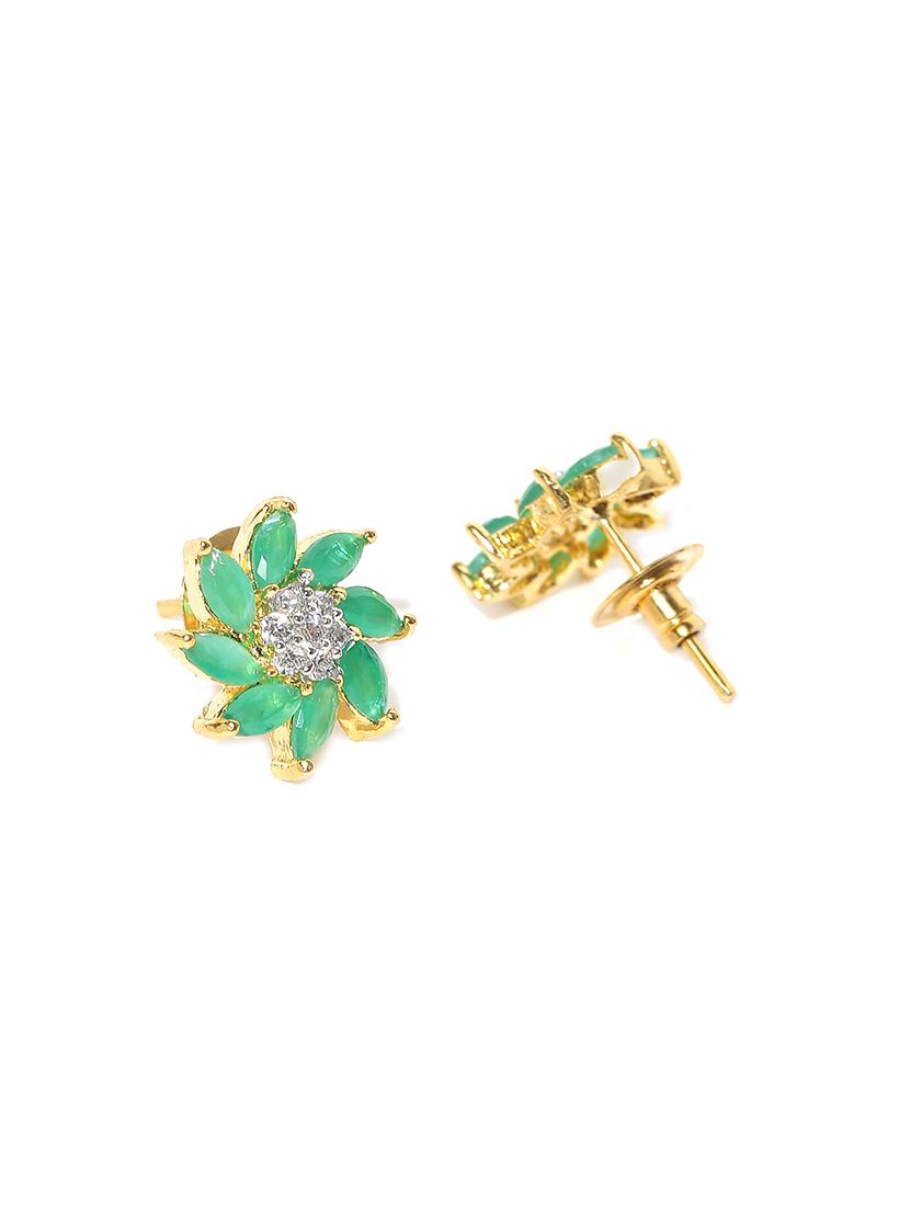 green metal studs earring - 17137473 - Zoom Image - 2
