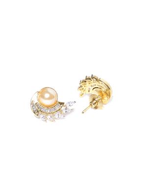 gold metal studs earring - 17137531 - Standard Image - 2