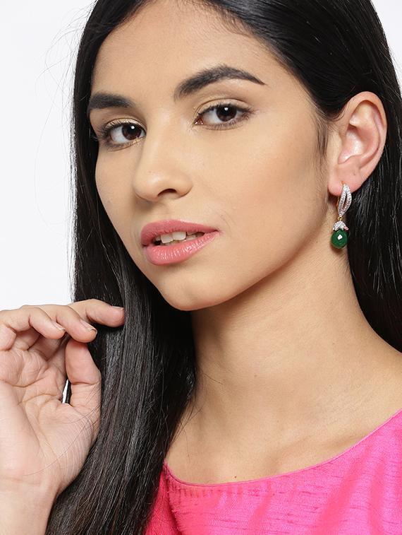 gold metal drop earring - 17137560 - Zoom Image - 3