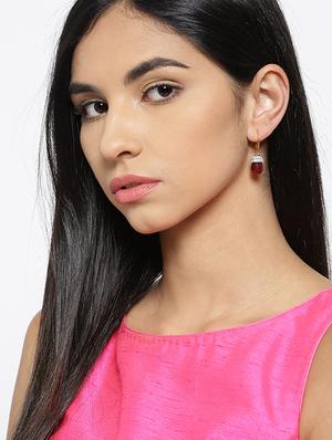 red metal drop earring - 17137562 - Standard Image - 3