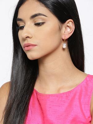 gold metal drop earring - 17137563 - Standard Image - 3