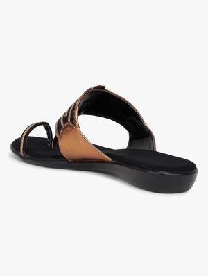 black one toe kolhapuris - 17138405 - Standard Image - 3