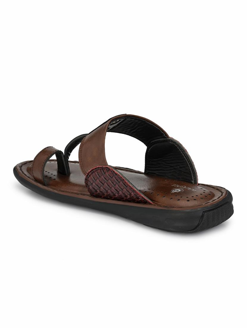 brown toe separator slippers - 17140515 - Zoom Image - 3