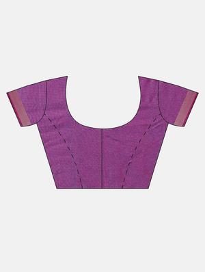 bordered woven saree with blouse - 17140857 - Standard Image - 3