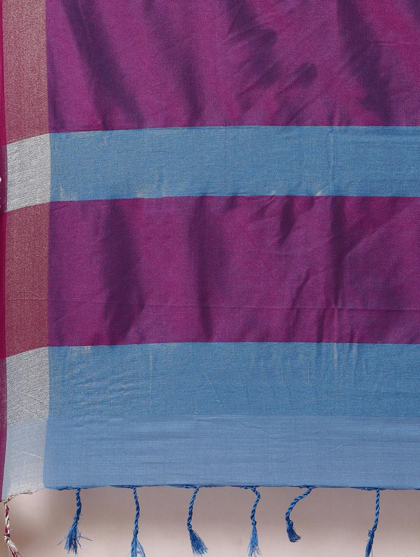 bordered woven saree with blouse - 17140857 - Zoom Image - 4