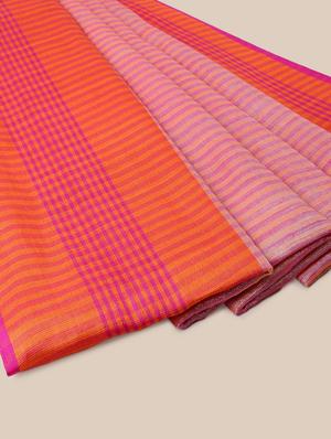 bordered woven saree with blouse - 17140962 - Standard Image - 3