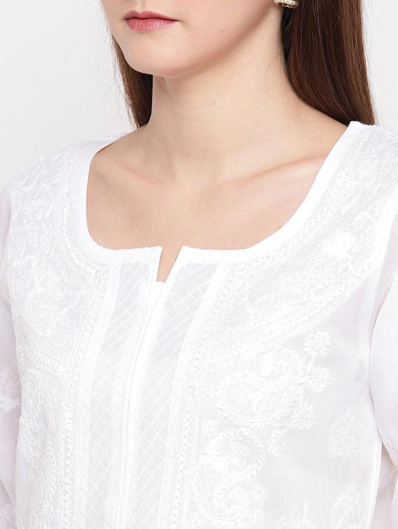chikankari straight kurta - 17142765 - Zoom Image - 4