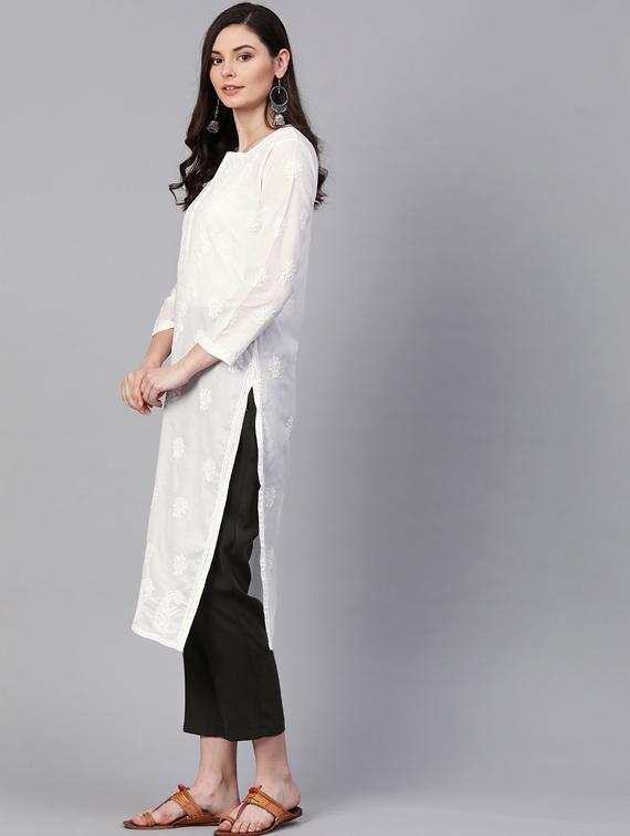 chikankari straight kurta - 17142767 - Zoom Image - 2