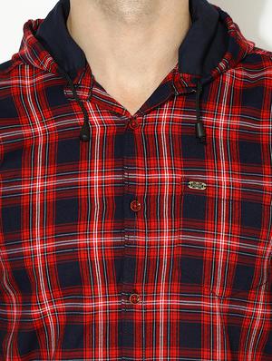 red checkered hooded casual shirt - 17145390 - Standard Image - 5