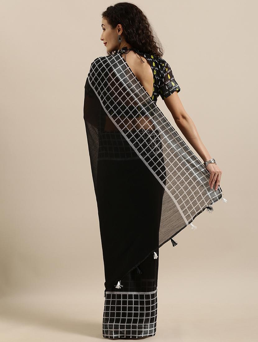 solid checkered saree with blouse - 17145597 - Zoom Image - 2
