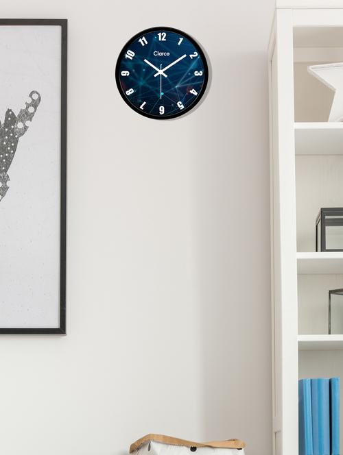 designer wall clock - 17145936 - Standard Image - 1