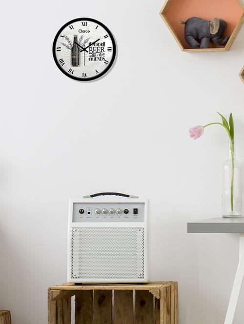designer wall clock - 17145944 - Standard Image - 1