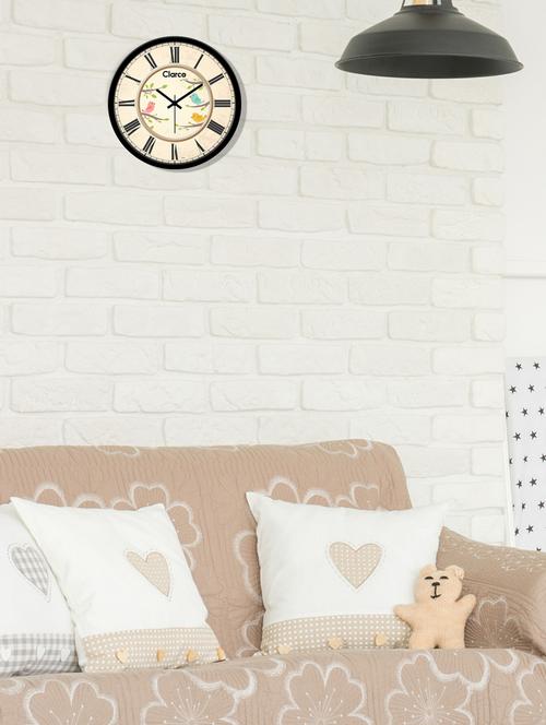 designer wall clock - 17145962 - Standard Image - 1