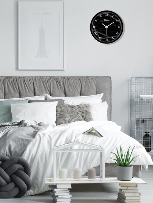 glass wall clock with 1 year warranty and 2 free aa battery - 17145974 - Standard Image - 1