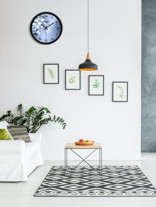 designer wall clock - 17145981 - Standard Image - 1