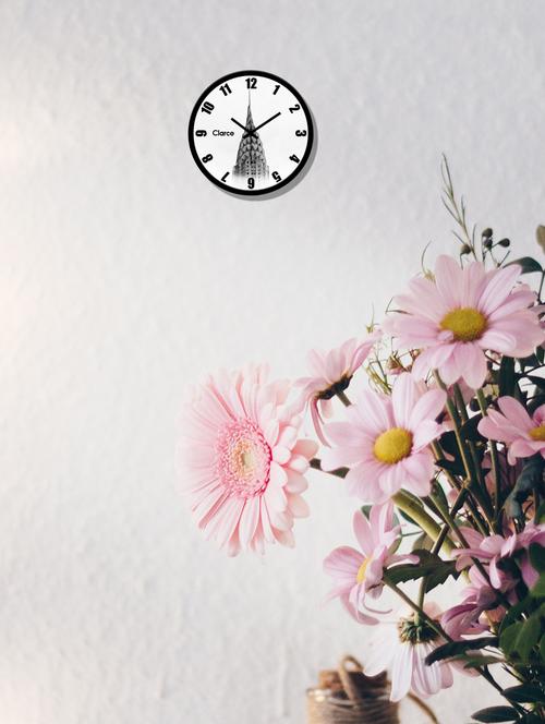 designer wall clock - 17146036 - Standard Image - 1