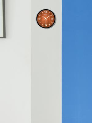 glass wall clock with 1 year warranty and 2 free aa battery - 17146049 - Standard Image - 2