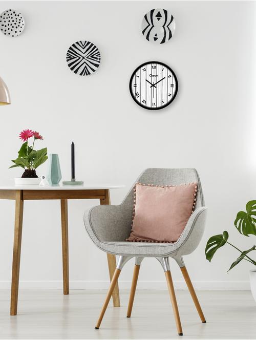 designer wall clock - 17146051 - Standard Image - 1