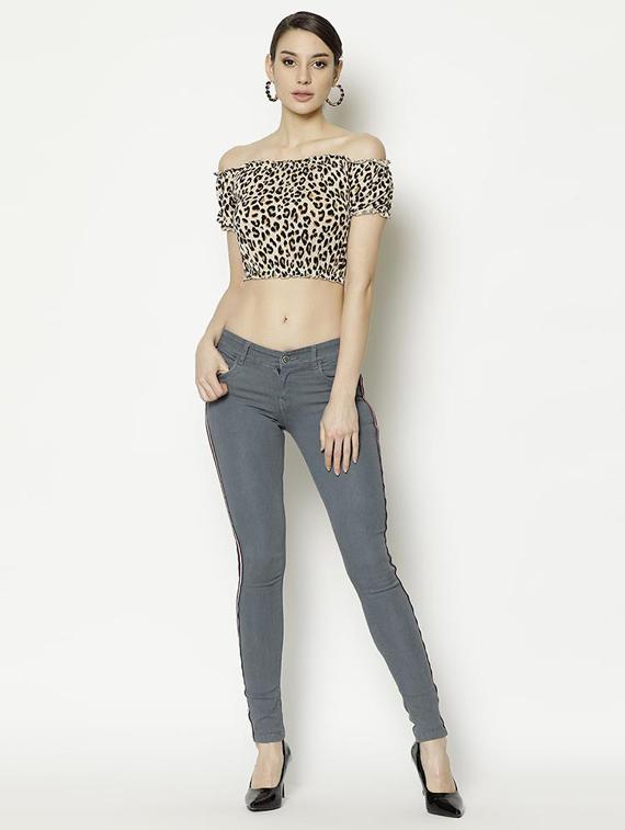 side tape mid rise jeans - 17146245 - Zoom Image - 4