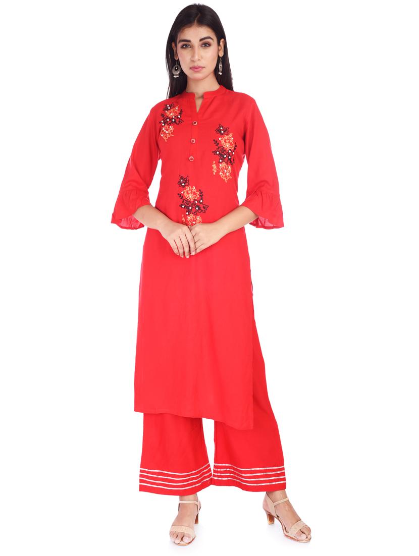 embroidered straight kurta - 17147976 - Zoom Image - 1