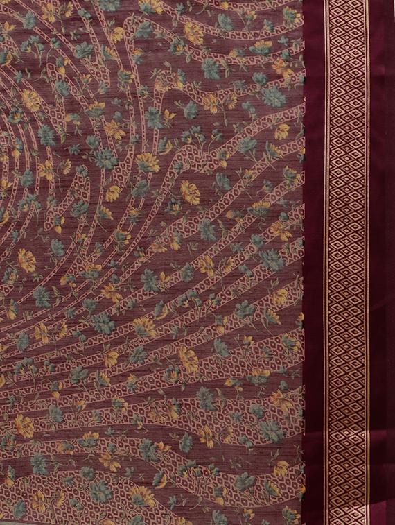 floral printed saree with blouse - 17148703 - Zoom Image - 4