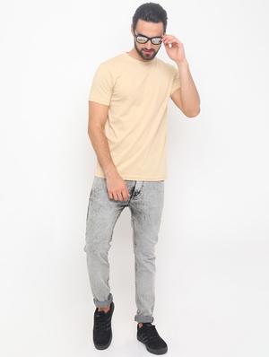 beige solid t-shirt - 17148891 - Standard Image - 4