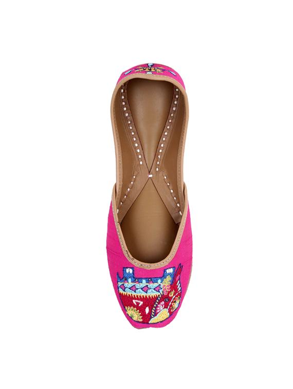 pink embroidered slip on jutis - 17152854 - Zoom Image - 4