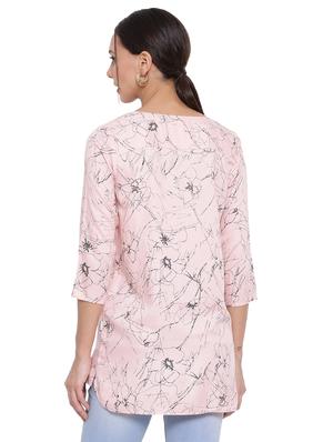 round neck printed top - 17154100 - Standard Image - 3