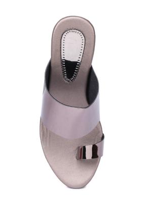 grey platforms wedges - 17155530 - Standard Image - 4