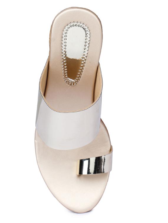 gold platforms wedges - 17155531 - Zoom Image - 4