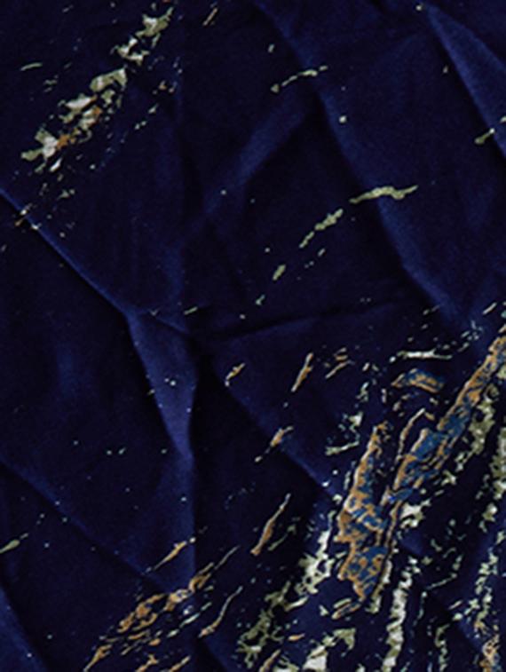 abstract printed saree with blouse - 17157891 - Zoom Image - 4