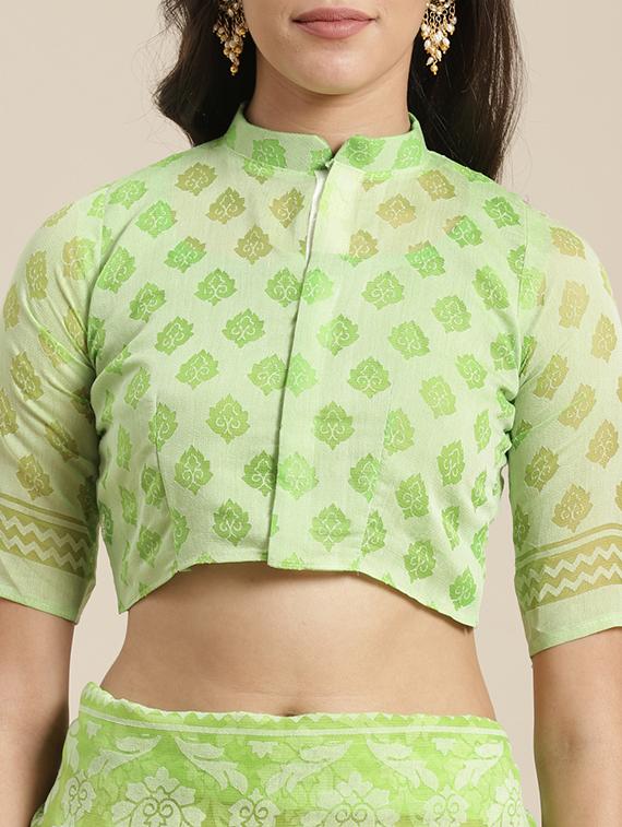 self printed saree with blouse - 17157912 - Zoom Image - 3