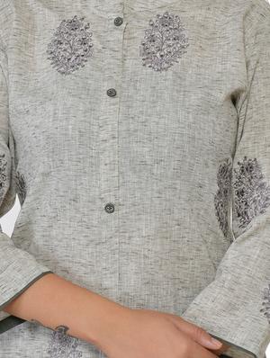 embroidered straight kurta - 17159099 - Standard Image - 4