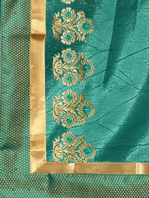 turquoise matka silk embroidered saree with blouse - 17159562 - Standard Image - 4