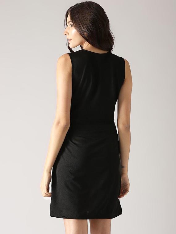 round neck a-line dress - 17159613 - Zoom Image - 3