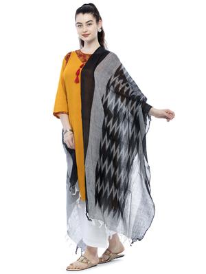 ikat motif dupatta - 17161607 - Standard Image - 2