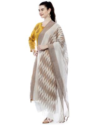 solid plain dupatta - 17161610 - Standard Image - 2