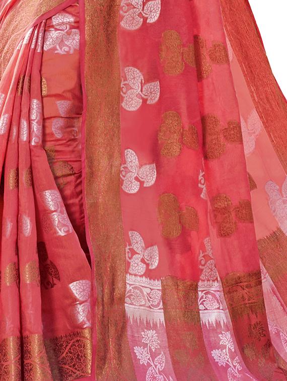 self design handloom saree with blouse - 17164490 - Zoom Image - 3