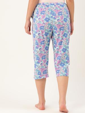 multi colored hosery regular capris - 17167352 - Standard Image - 3