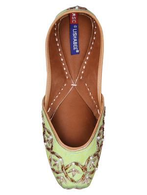 green slip on jutis - 17167530 - Standard Image - 4