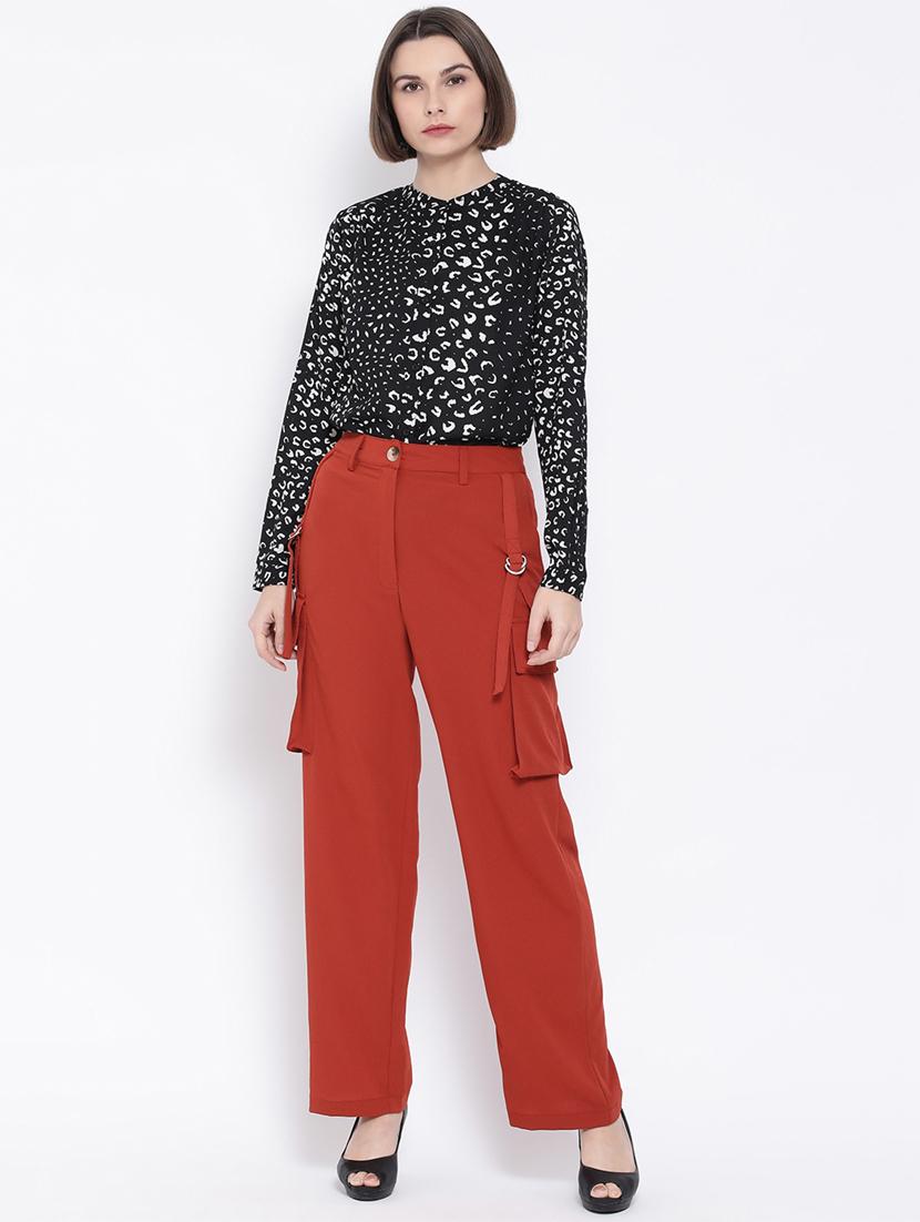 high rise cargo pants - 17169563 - Zoom Image - 4